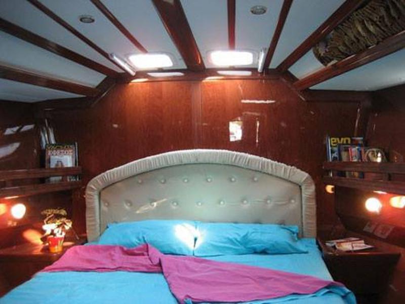 Book yachts online - sailboat - Ocean Star 51.2 - Draft - rent