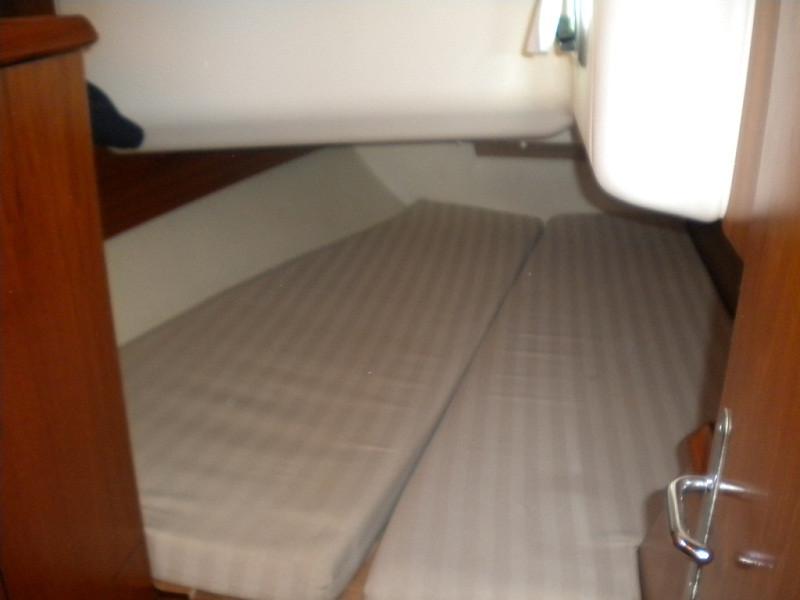 Book yachts online - sailboat - Sun Odyssey 40 - Panic - rent