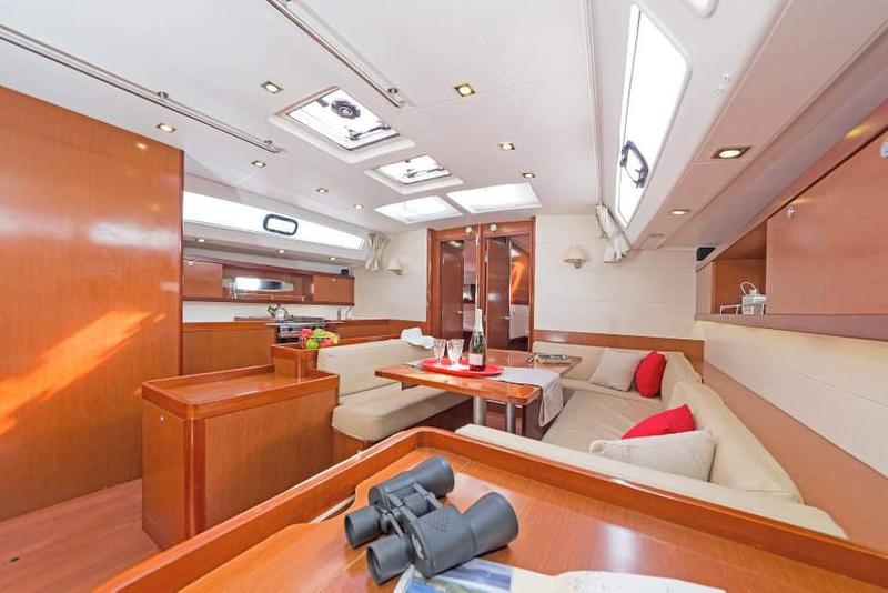 Book yachts online - sailboat - Oceanis 50 Family - Sueno - rent