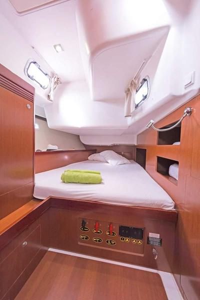 Book yachts online - sailboat - Oceanis 50 Family - Sueno - rent