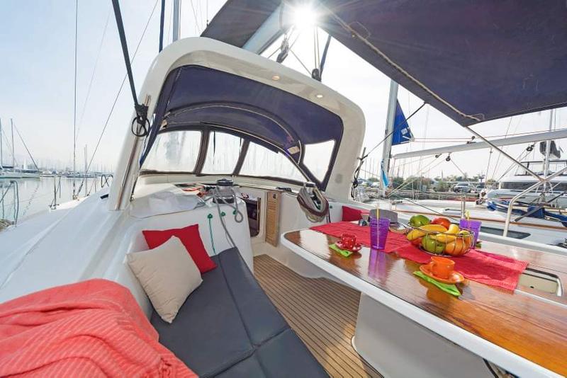 Book yachts online - sailboat - Oceanis 50 Family - Sueno - rent