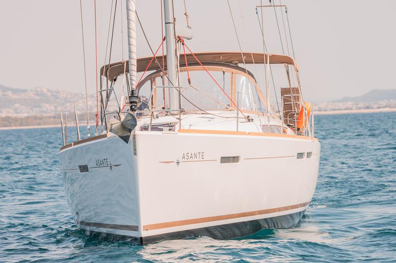 Book yachts online - sailboat - Sun Odyssey 449 - Asante - rent