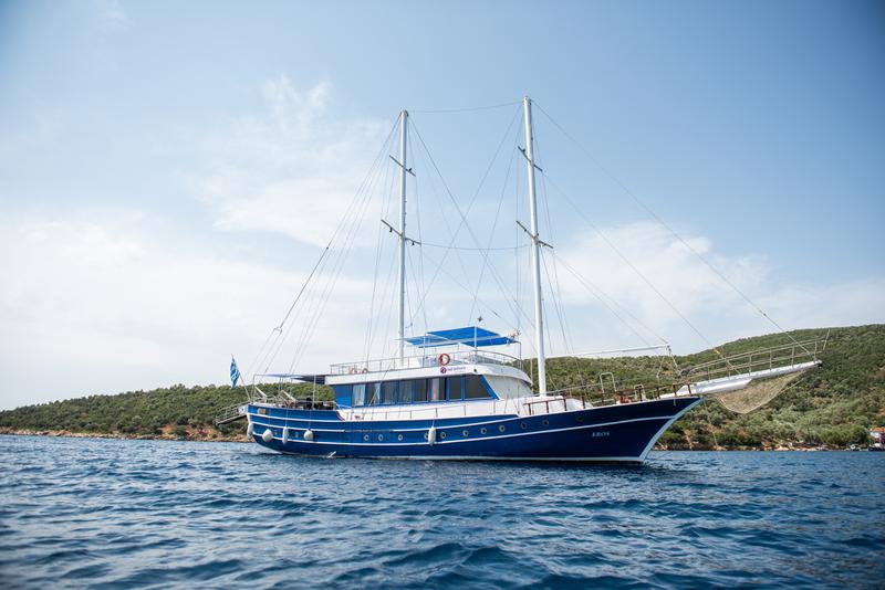 Book yachts online - other - Gulet Eros - Eros - rent