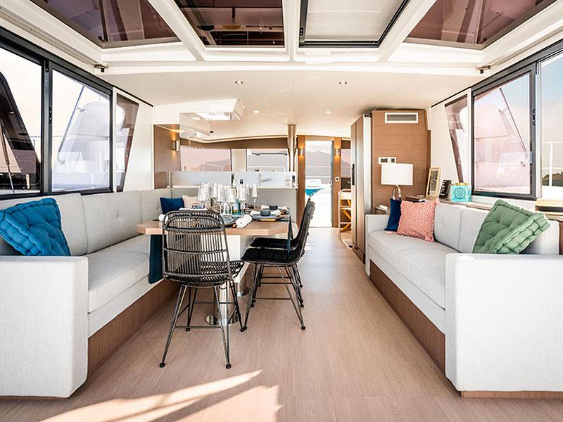 Book yachts online - catamaran - Bali 4.6 - Migaloo - rent