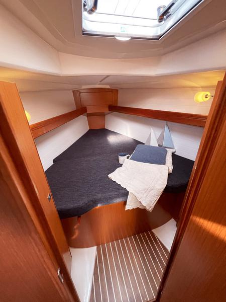 Book yachts online - sailboat - Bavaria 34 Cruiser - Siesta - rent
