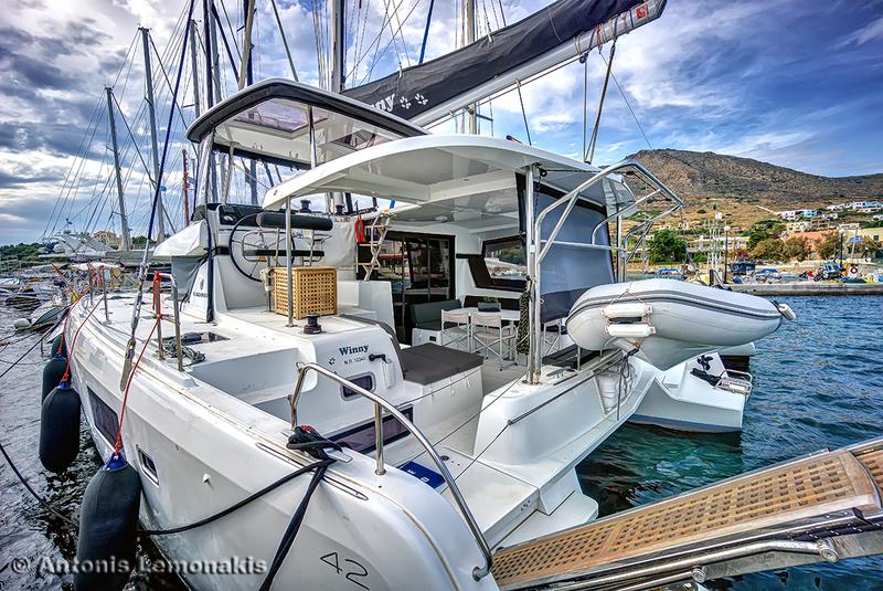 Book yachts online - catamaran - Lagoon 42 - Winny (skippered only) - rent