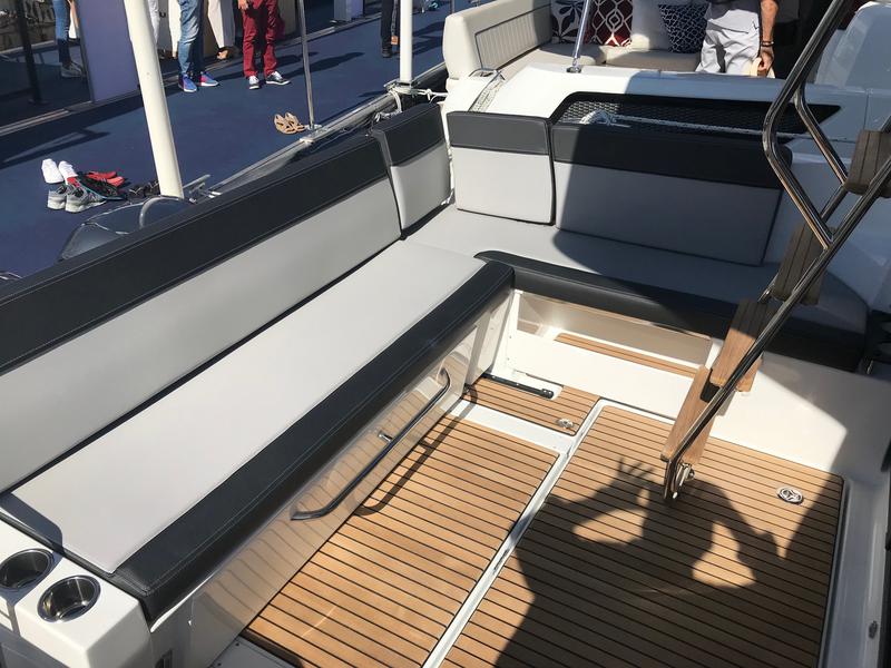 Book yachts online - motorboat - Merry Fisher 1095 FLY - SUNNY 272826 ZD - rent