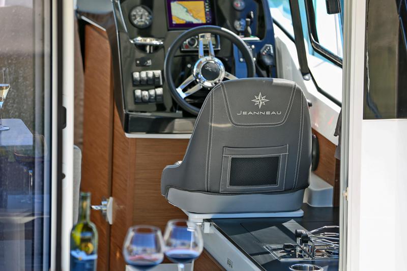 Book yachts online - motorboat - Merry Fisher 795 - Jura  3212ZD - rent