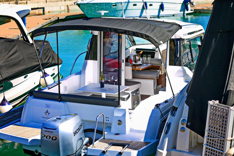Book yachts online - motorboat - Merry Fisher 795 - Jura  3212ZD - rent