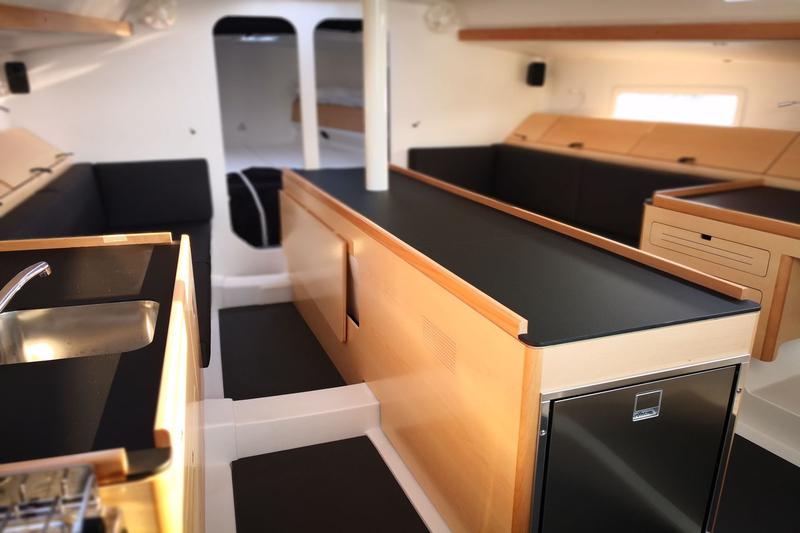 Book yachts online - sailboat - Pogo 12.5 - HERMES 3 - rent