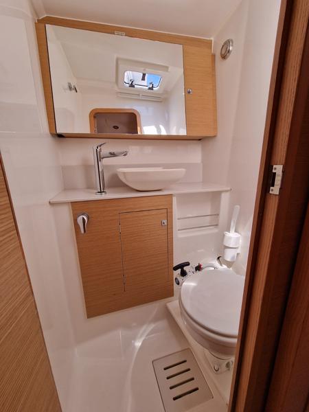 Book yachts online - sailboat - Dufour 520 Grand Large - Sirius - rent