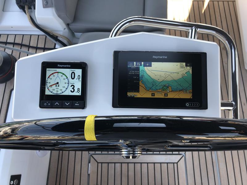 Book yachts online - sailboat - Oceanis 46.1 - WHISPER - rent