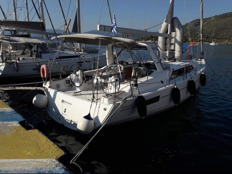 Book yachts online - sailboat - Oceanis 41.1 - El Viento - rent