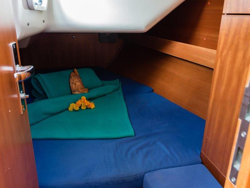 Book yachts online - sailboat - Elan 344 Impression - Helios - rent