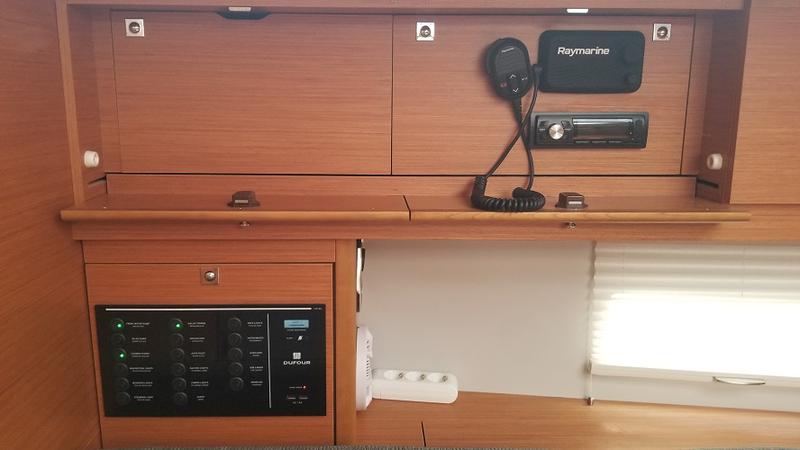 Book yachts online - sailboat - Dufour 430 - Kummsal - rent