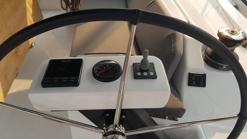 Book yachts online - sailboat - Dufour 430 - Kummsal - rent