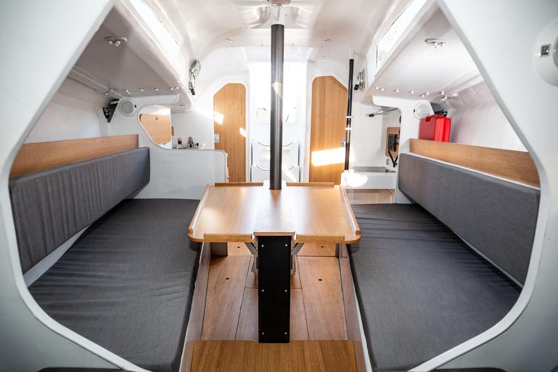 Book yachts online - sailboat - MMW 33 - Cipango - rent