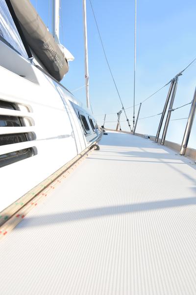 Book yachts online - sailboat - Dufour 520 GL - Margarita  - rent