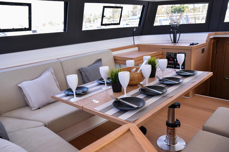 Book yachts online - catamaran - Dufour Catamaran 48 - Sea Breeze  - rent