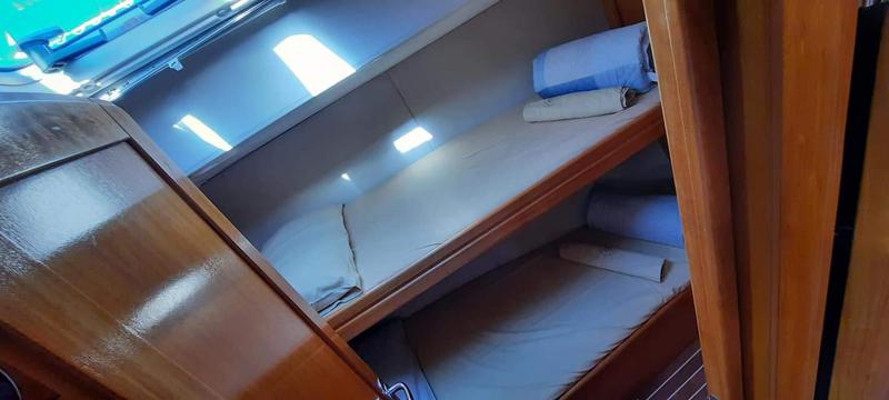 Book yachts online - sailboat - Bavaria C50 - Genesis - rent