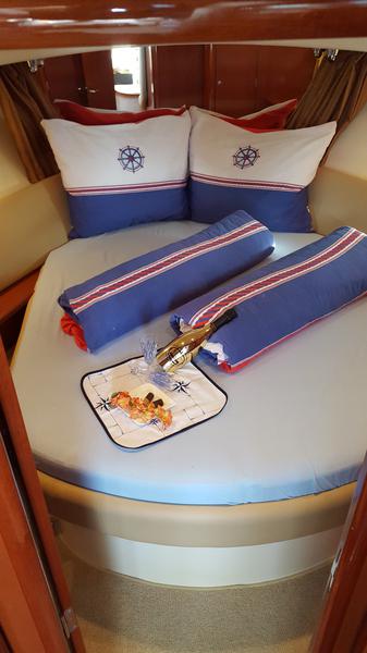 Book yachts online - motorboat - Prestige 36 Fly - Fortuna - rent