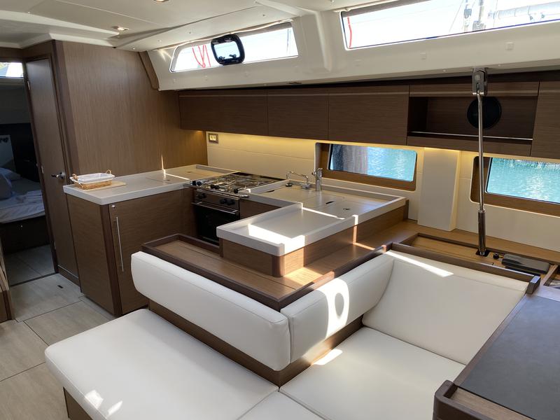 Book yachts online - sailboat - Oceanis 51.1 (AC, Gen, Watermaker) - CAPTAIN GEORGE AC.Gen, W.Maker - rent