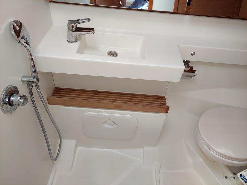 Book yachts online - sailboat - Sun Odyssey 440 - OLYMPIA - rent