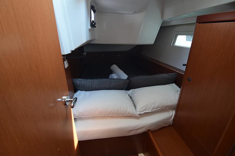 Book yachts online - sailboat - Oceanis 41 - Bolero (Refit 2020) - rent