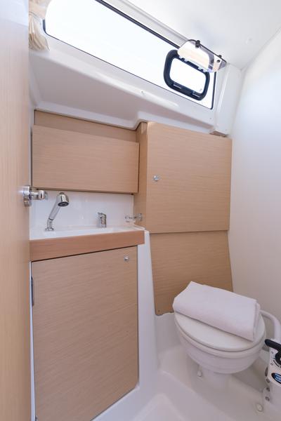 Book yachts online - sailboat - Oceanis 38.1 - NN2 - NEW 2023 - rent