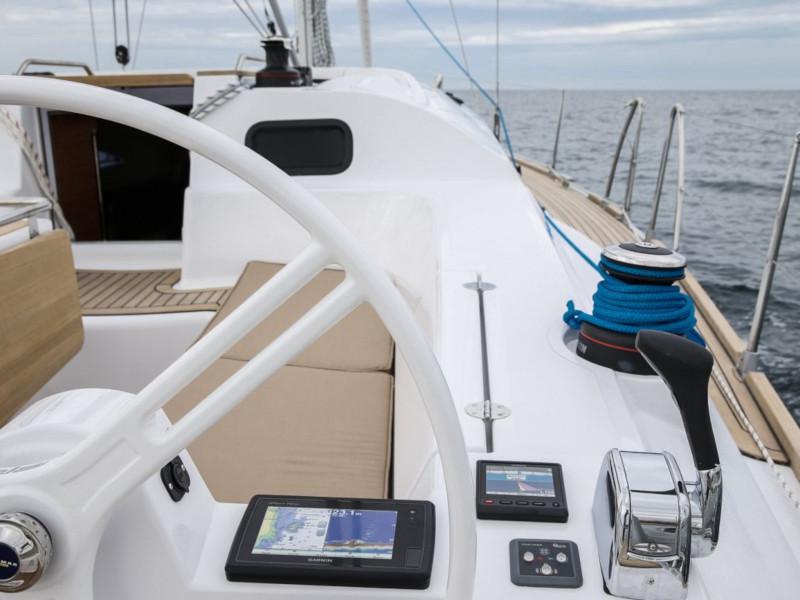 Book yachts online - sailboat - Elan 45 Impression - 4 cabin version - Polina - rent