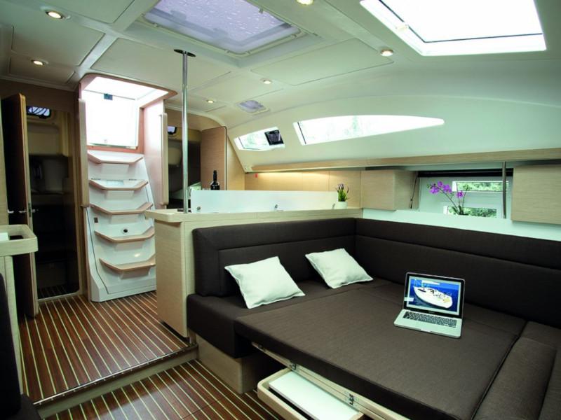 Book yachts online - sailboat - Elan 45 Impression - 4 cabin version - Polina - rent