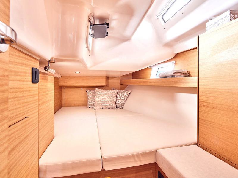Book yachts online - sailboat - Elan Impression 45.1 - Diana - rent