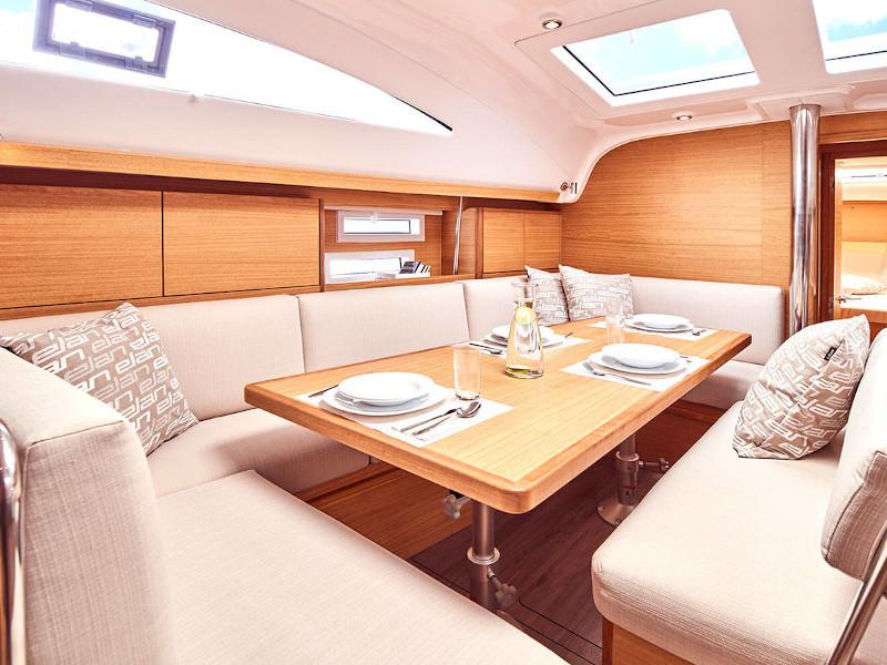 Book yachts online - sailboat - Elan Impression 45.1 - Diana - rent