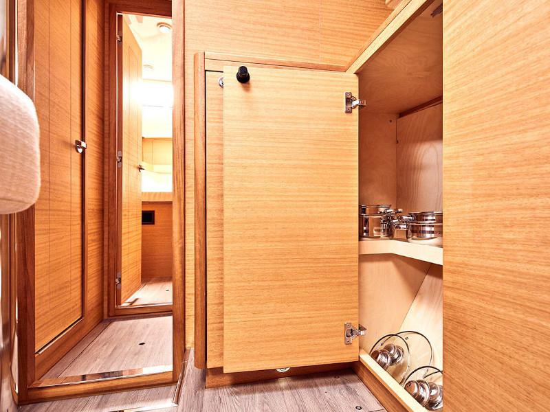 Book yachts online - sailboat - Elan Impression 45.1 - Eva - rent