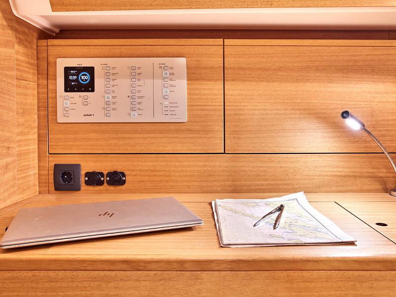 Book yachts online - sailboat - Elan Impression 45.1 - Eva - rent