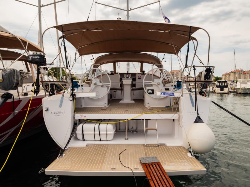 Book yachts online - sailboat - Elan 50 Impression - Alegria - rent