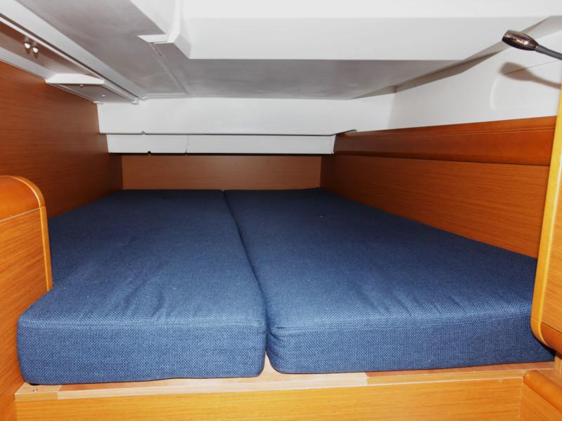 Book yachts online - sailboat - Sun Odyssey 439 - Vitus - rent