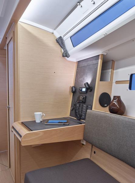 Book yachts online - sailboat - Sun Odyssey 349 - Ana - rent