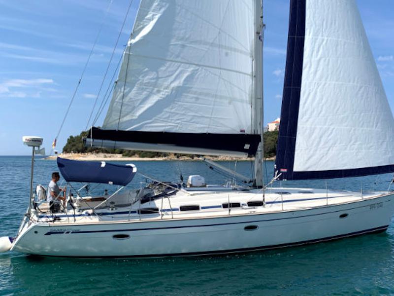 Book yachts online - sailboat - Bavaria 46 Cruiser - Tweety - rent