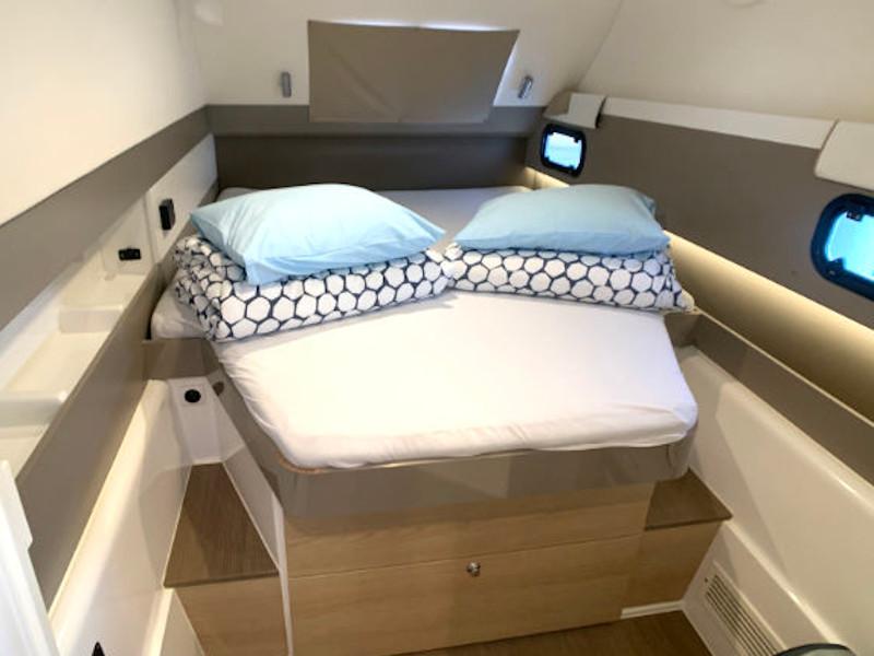 Book yachts online - catamaran - Bali 4.3 - Carpe Ventum - rent