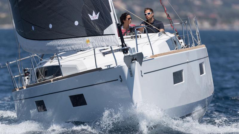 Book yachts online - sailboat - Oceanis 38.1.2 - Tamara - rent