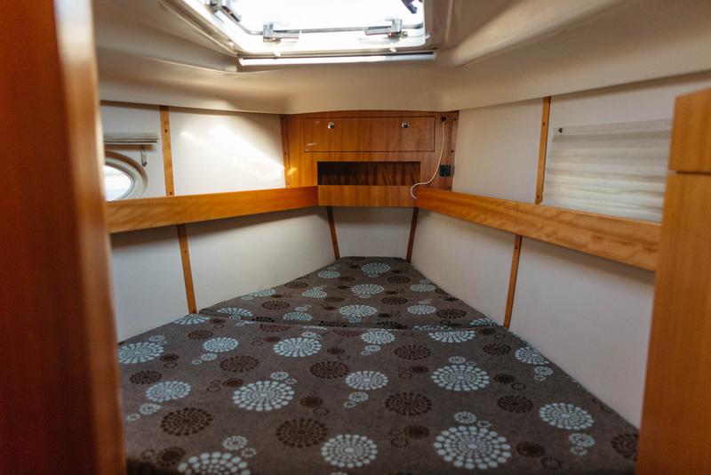 Book yachts online - sailboat - Elan 434 - Naias - rent