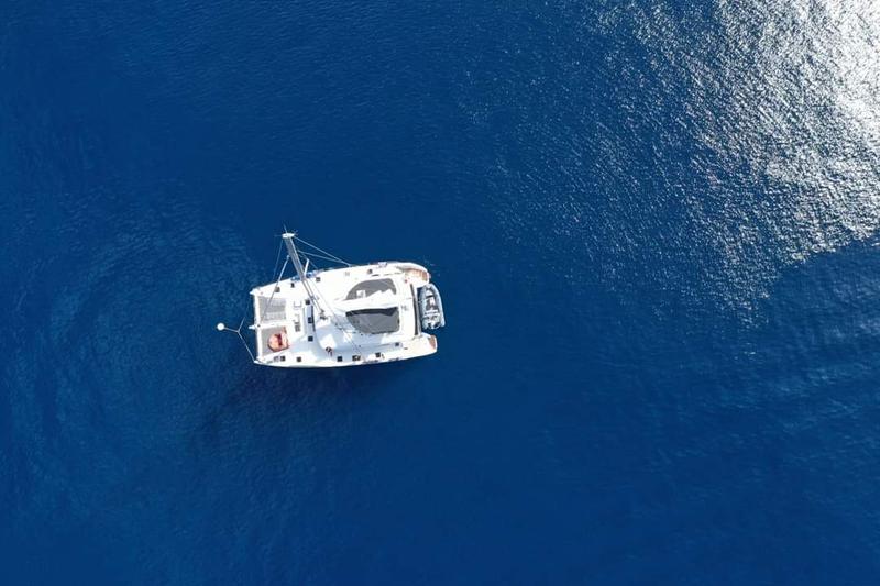 Book yachts online - catamaran - Lagoon 560 S2 - Taipan - rent