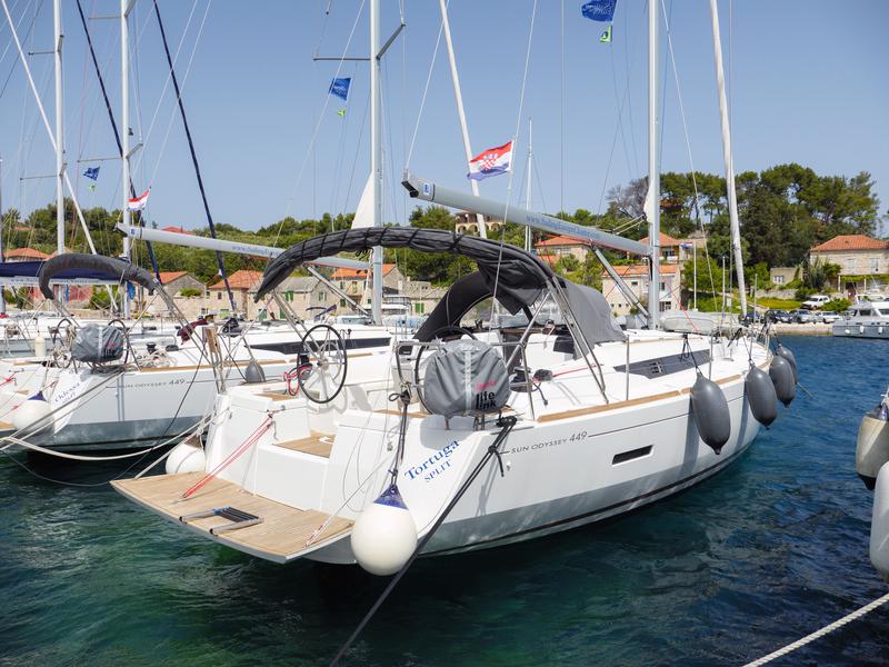 Book yachts online - sailboat - Sun Odyssey 449 - TORTUGA - rent