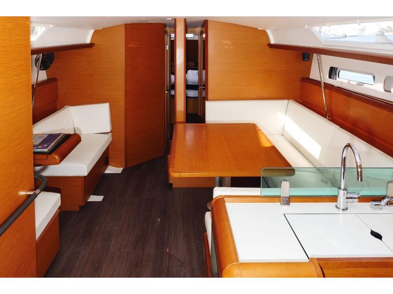Book yachts online - sailboat - Sun Odyssey 449 - TORTUGA - rent