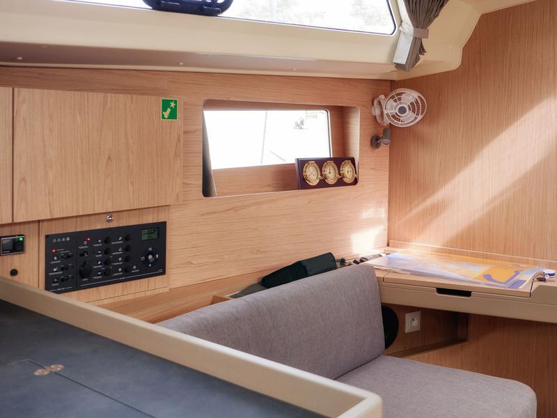 Book yachts online - sailboat - Oceanis 41.1 - GOA - rent