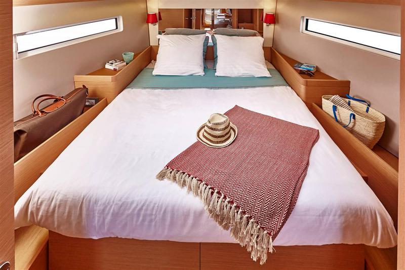 Book yachts online - sailboat - Sun Odyssey 440 - Calypso - rent