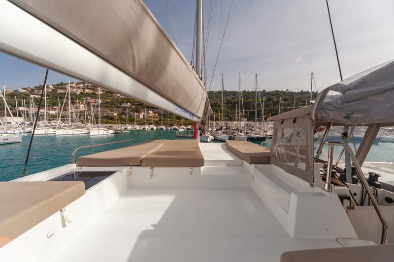 Book yachts online - catamaran - Saba 50 - ALVIN - rent