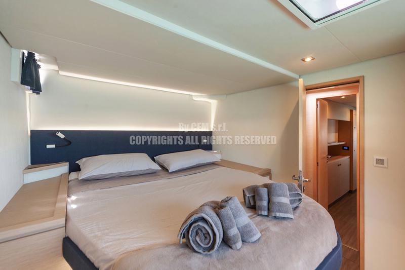 Book yachts online - catamaran - Saba 50 - ALVIN - rent
