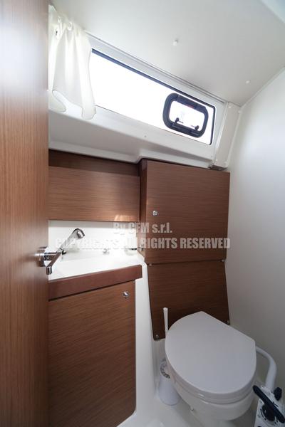 Book yachts online - sailboat - Oceanis 38.1 - Dollie - rent